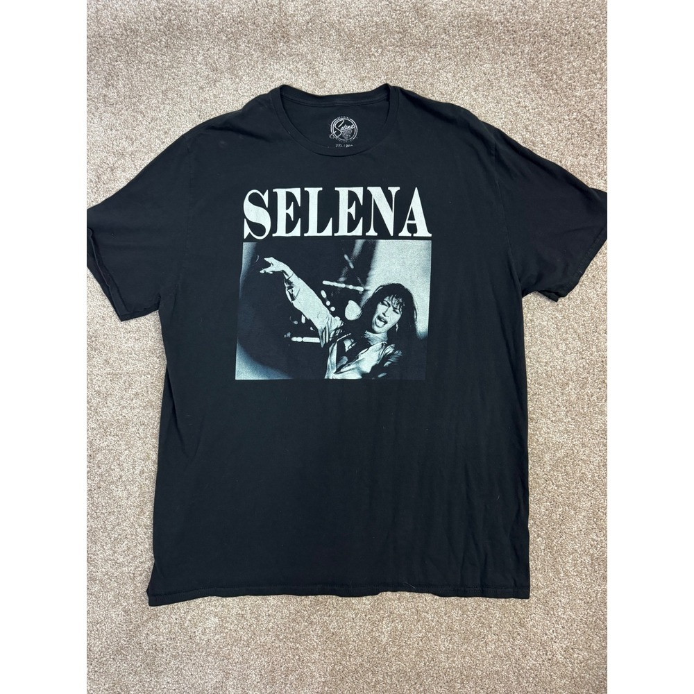 Selena Quintanilla Official Merchandise Graphic T-Shirt Black 2XL Concert Photo